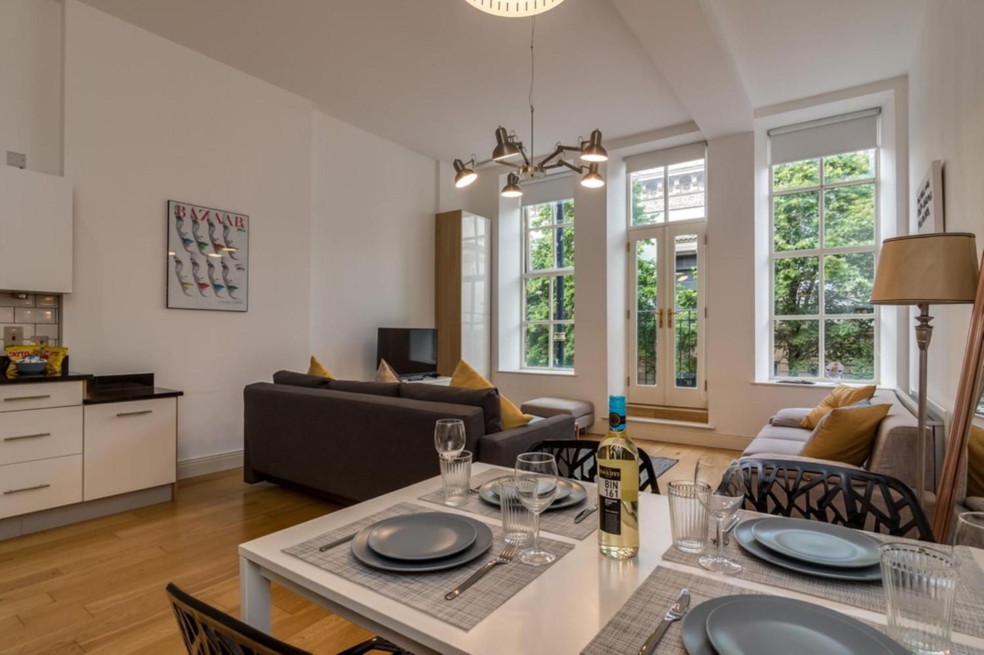 Fitzrovia Mansion Apartments In Belfast'S Cathedral Quarter Zewnętrze zdjęcie